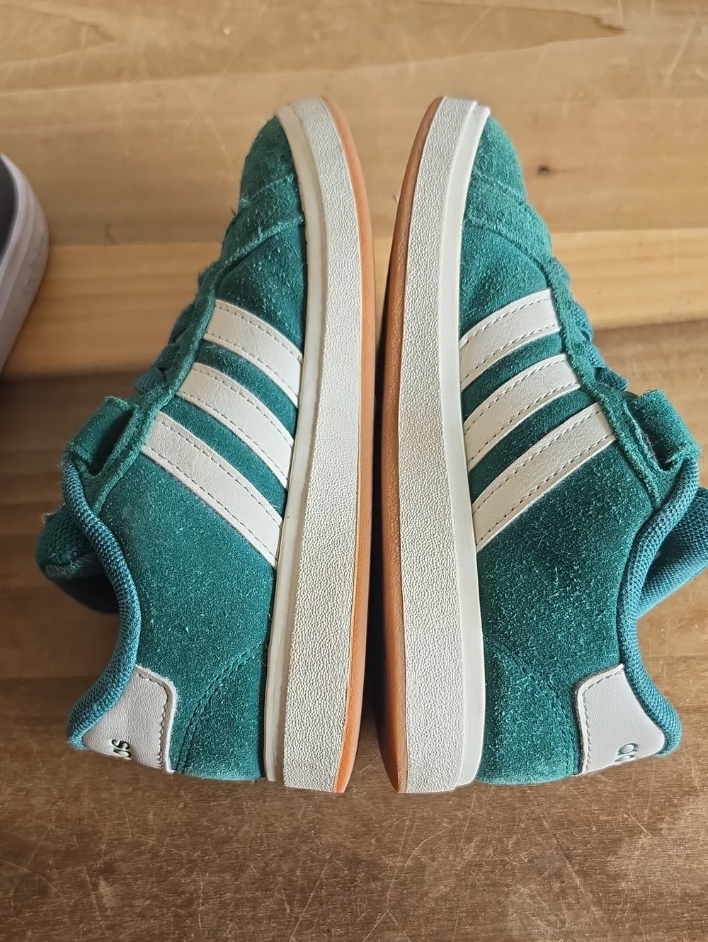adidas this pairs